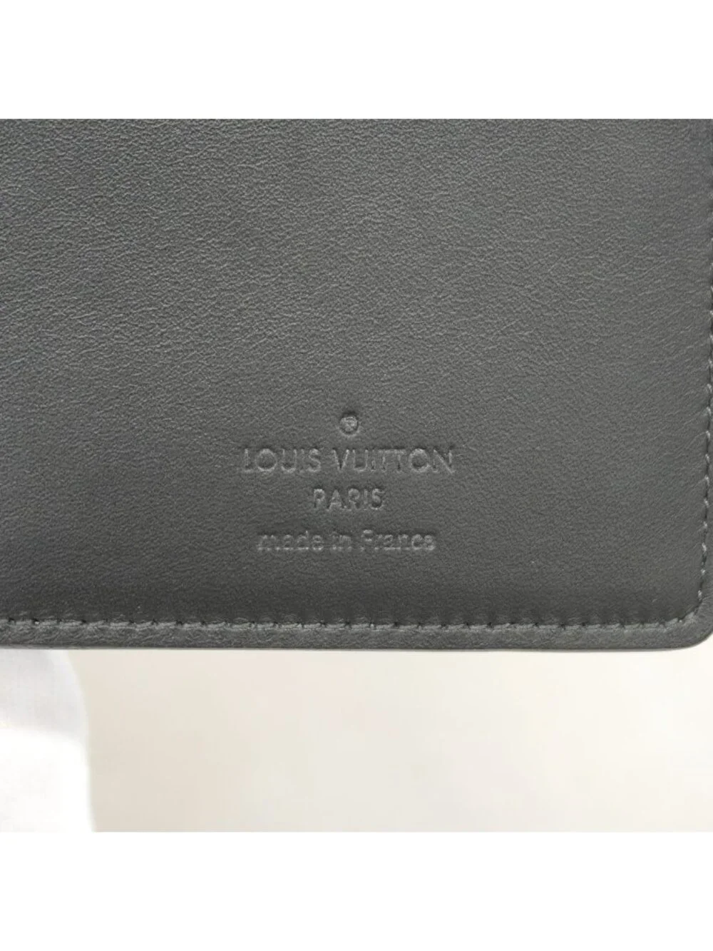 Louis Vuitton Wallet Damier Cobalt Portefeuille Brazza Navy Black